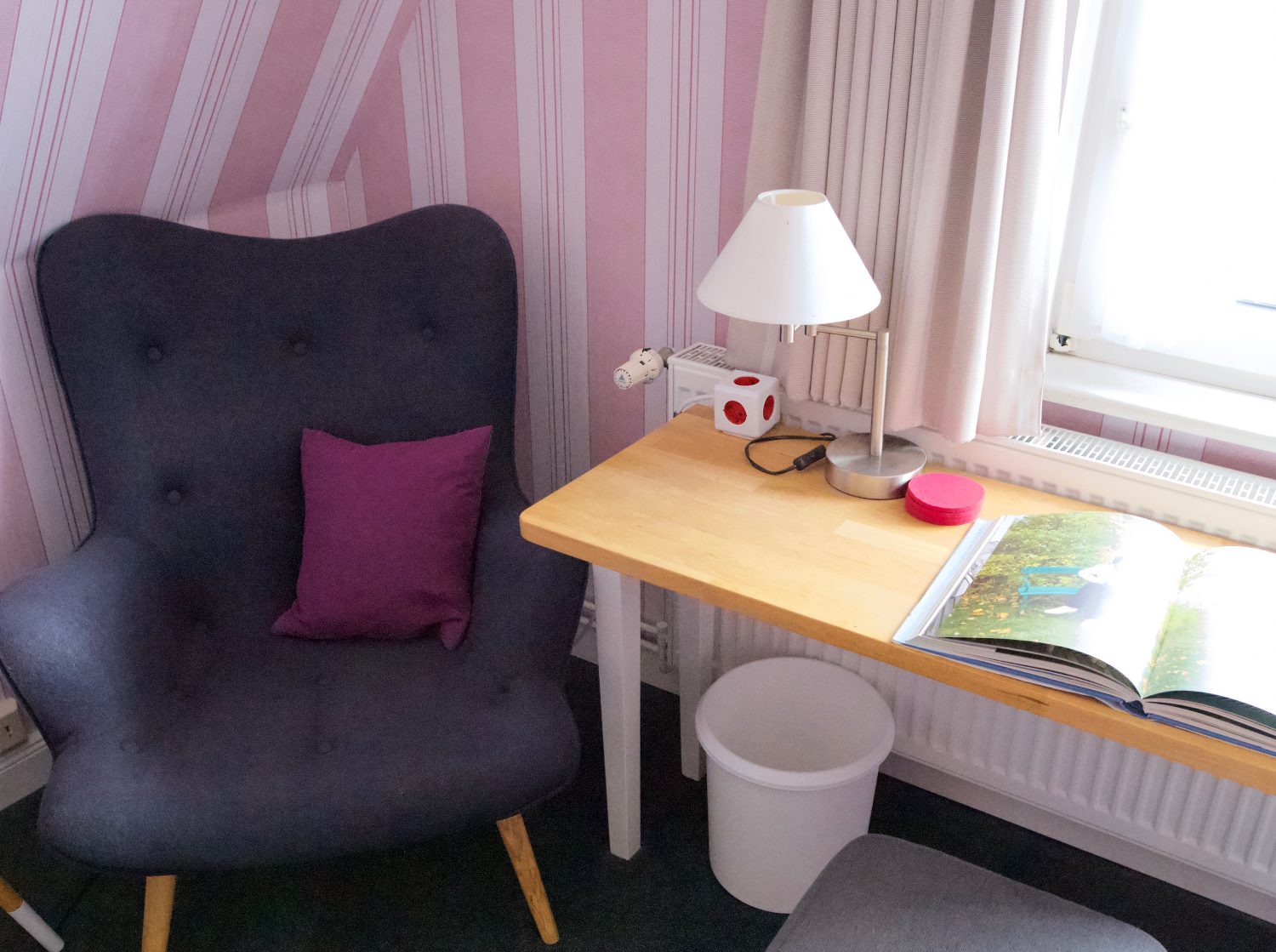 Zimmer 15, Foto 2