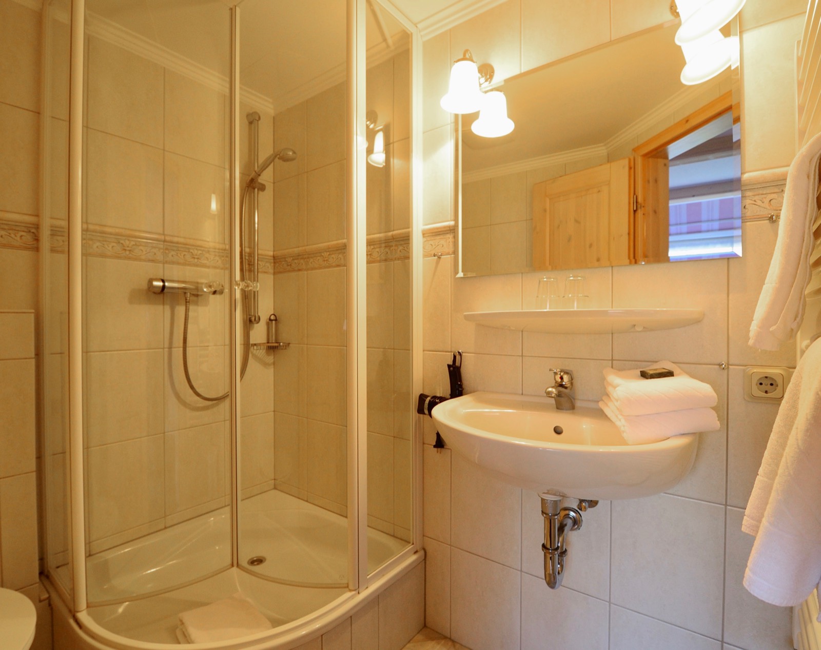 Zimmer 15, Foto 4